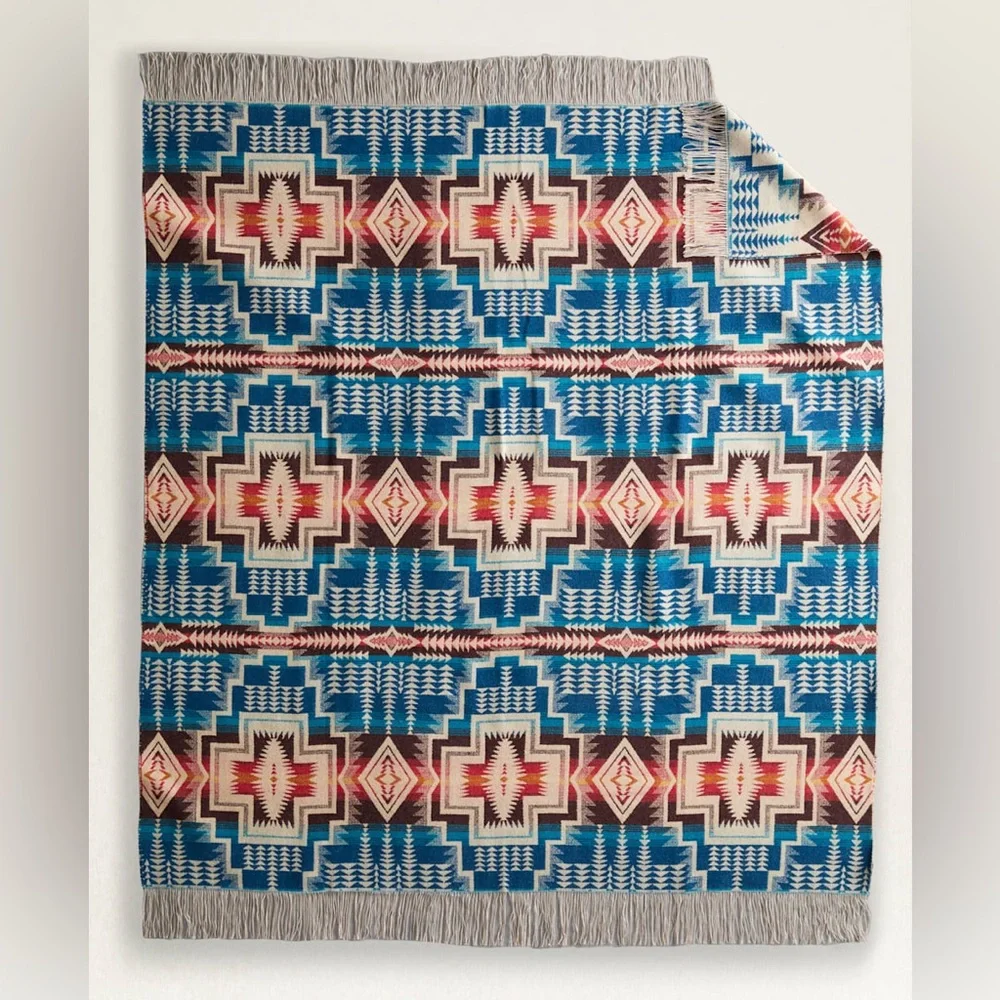 Pendleton Harding Star Fringed Royal Jacquard Throw Blanket